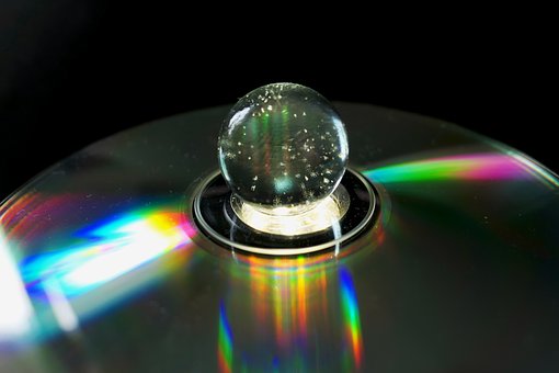 glass-2471452__340.jpg