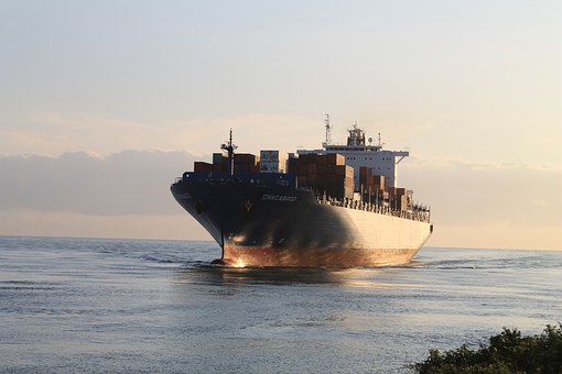 freighter-315201__340.jpg
