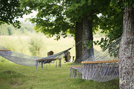 hammocks-413714__340.jpg