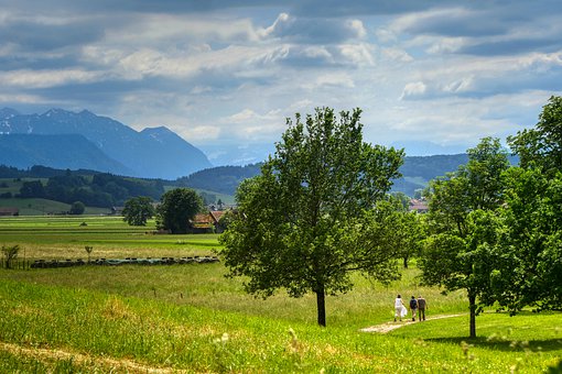 foothills-of-the-4288500__340.jpg