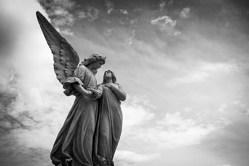 cemetery-1655378__340.jpg