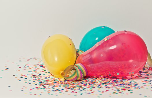 carnival-3076952__340.jpg