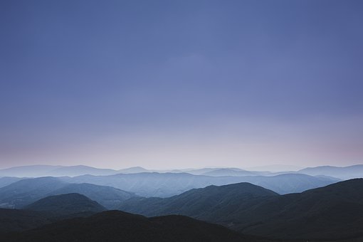 mountains-4356017__340.jpg